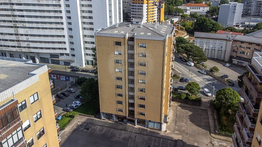 Apartamento T1 para Venda em Santa Marinha e São Pedro da Afurada Foto 23