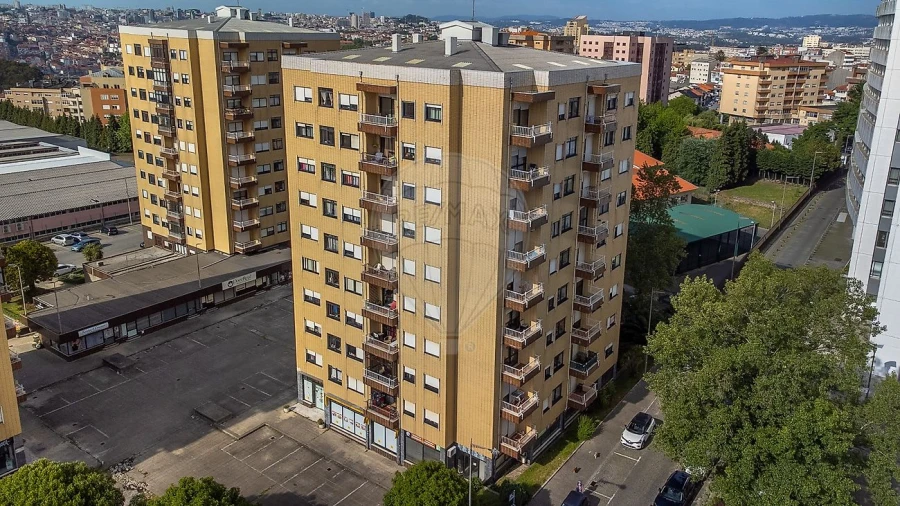 Apartamento T1 para Venda em Santa Marinha e São Pedro da Afurada Foto 31