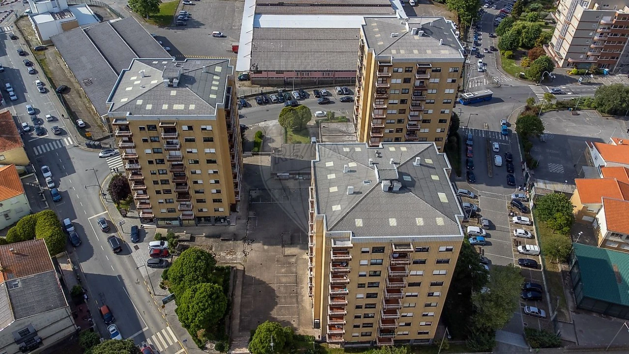 Apartamento T1 para Venda em Santa Marinha e São Pedro da Afurada Foto 30