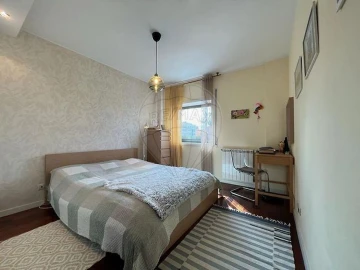Apartamento T3 para Arrendamento em Glória e Vera Cruz