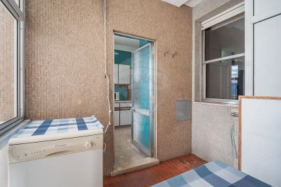 Apartamento T4 para Arrendamento em Lordelo do Ouro e Massarelos
