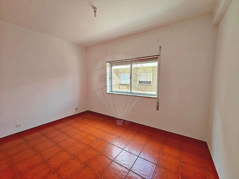 Apartamento T2 para Venda em Caldas da Rainha - Santo Onofre e Serra do Bouro Foto 10