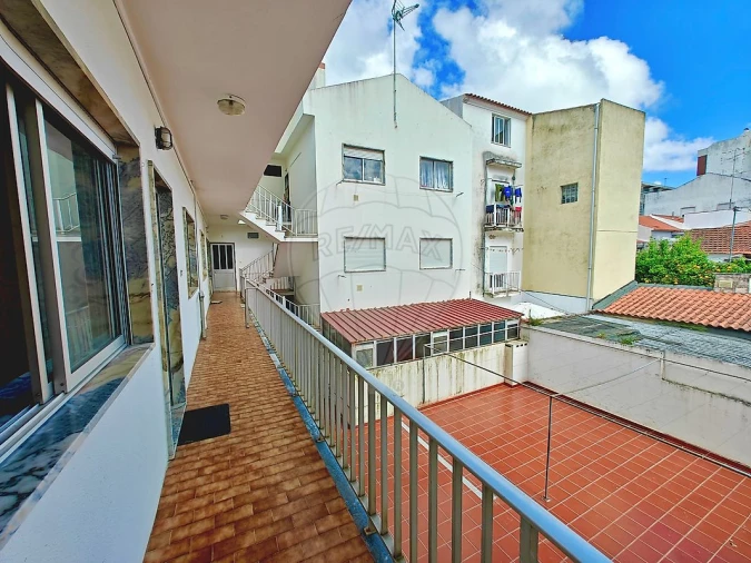 Apartamento T2 para Venda em Caldas da Rainha - Santo Onofre e Serra do Bouro Foto 8