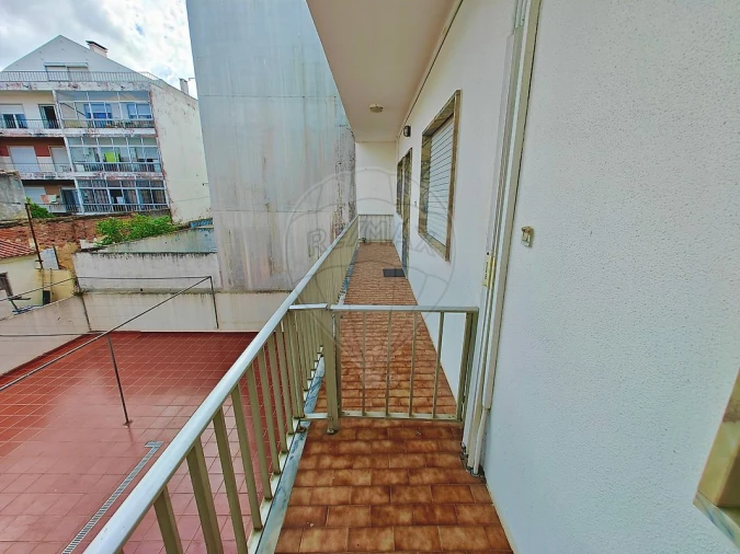 Apartamento T2 para Venda em Caldas da Rainha - Santo Onofre e Serra do Bouro Foto 7
