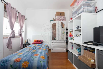 Apartamento T2 para Venda em Santa Iria de Azoia, São João da Talha e Bobadela