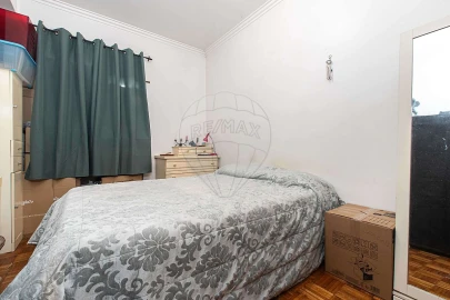 Apartamento T2 para Venda em Santa Iria de Azoia, São João da Talha e Bobadela
