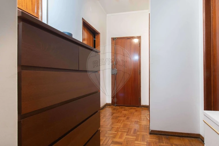 Apartamento T2 para Venda em Santa Iria de Azoia, São João da Talha e Bobadela Foto 9