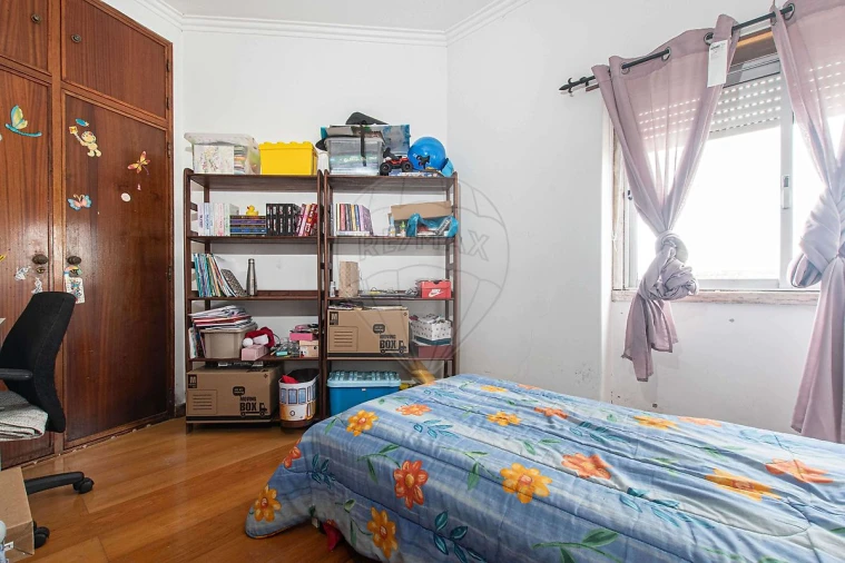 Apartamento T2 para Venda em Santa Iria de Azoia, São João da Talha e Bobadela Foto 15