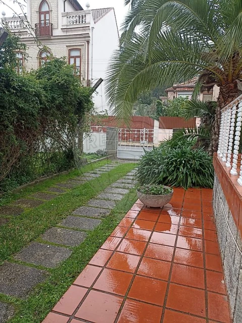Moradia T2 para Arrendamento em Ovar, São João, Arada e São Vicente de Pereira Jusã