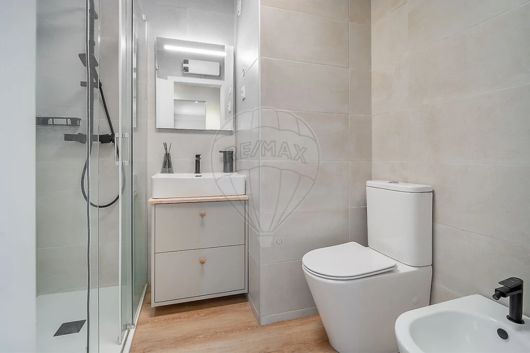 Apartamento T3 para Venda em Ramalde Foto 11