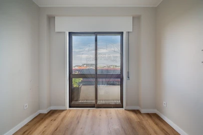 Apartamento T3 para Venda em Ramalde