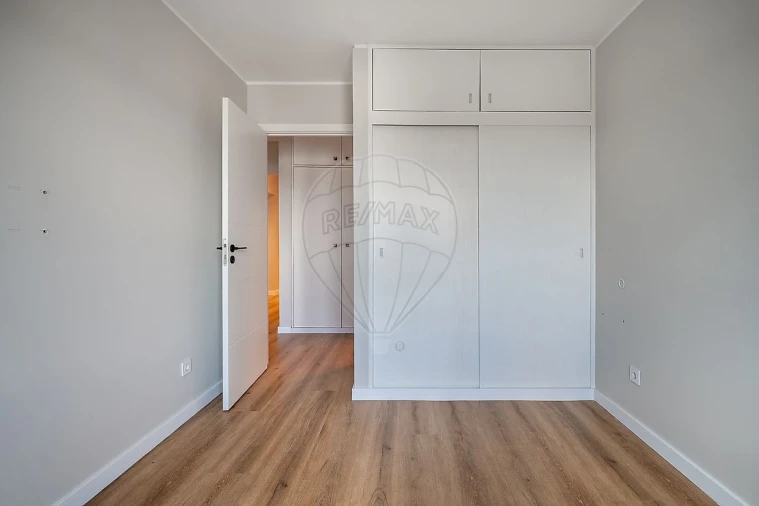 Apartamento T3 para Venda em Ramalde Foto 20