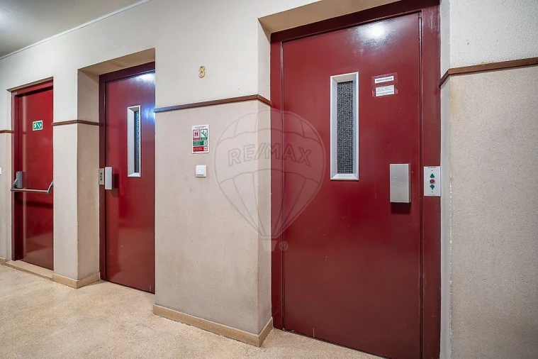 Apartamento T3 para Venda em Ramalde Foto 23