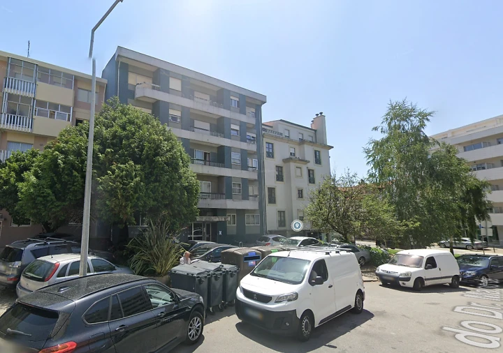 Apartamento T1 para Venda em Cedofeita, Santo Ildefonso, Sé, Miragaia, São Nicolau e Vitória Foto 2