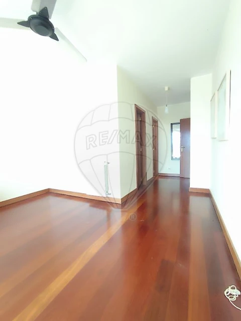 Apartamento T4 para Arrendamento em Matosinhos e Leça da Palmeira