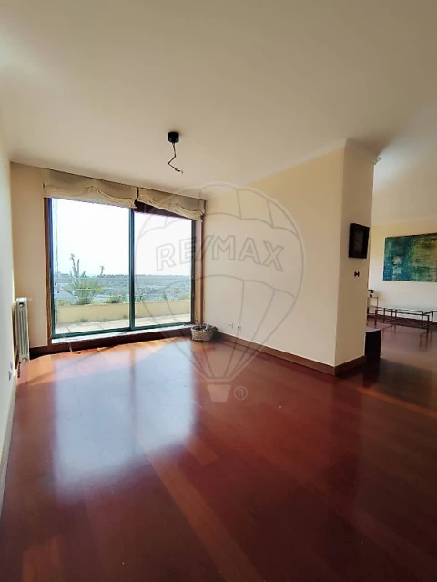 Apartamento T4 para Arrendamento em Matosinhos e Leça da Palmeira