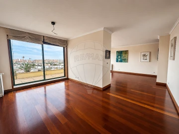Apartamento T4 para Arrendamento em Matosinhos e Leça da Palmeira