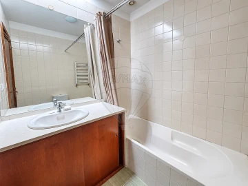 Apartamento T4 para Arrendamento em Matosinhos e Leça da Palmeira