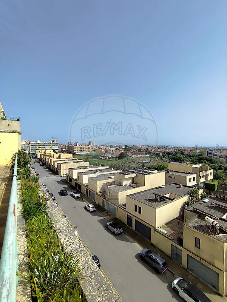 Apartamento T4 para Arrendamento em Matosinhos e Leça da Palmeira Foto 16