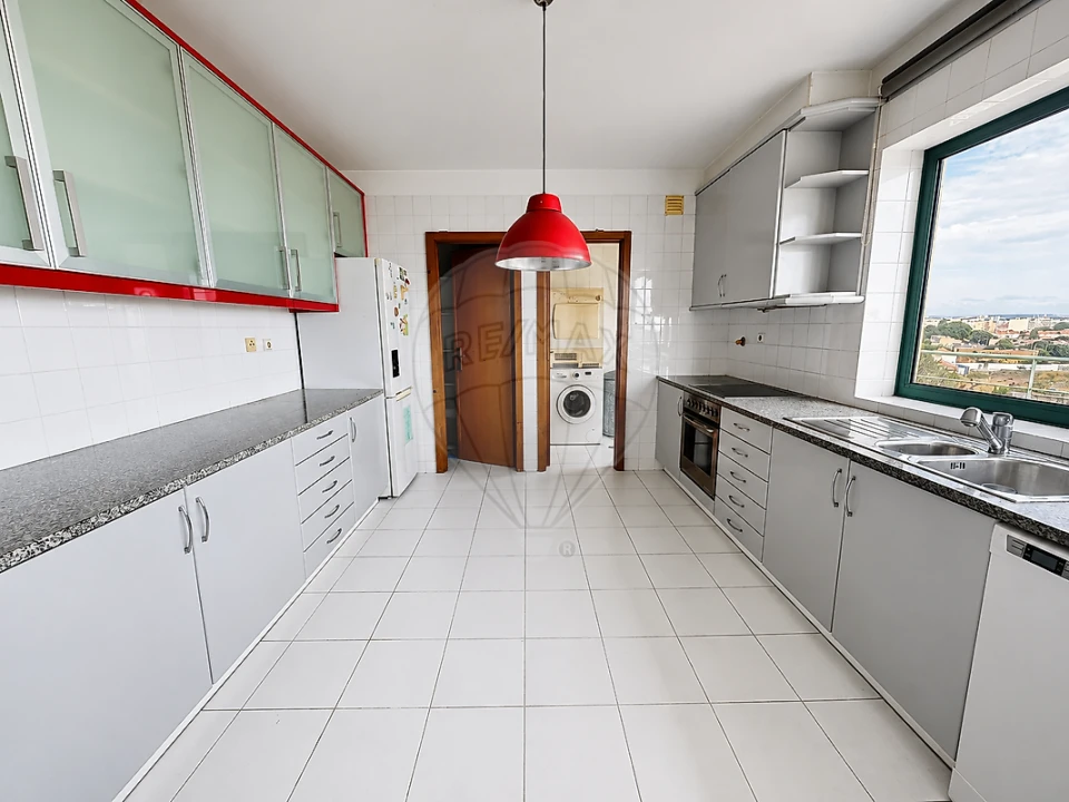 Apartamento T4 para Arrendamento em Matosinhos e Leça da Palmeira Foto 10