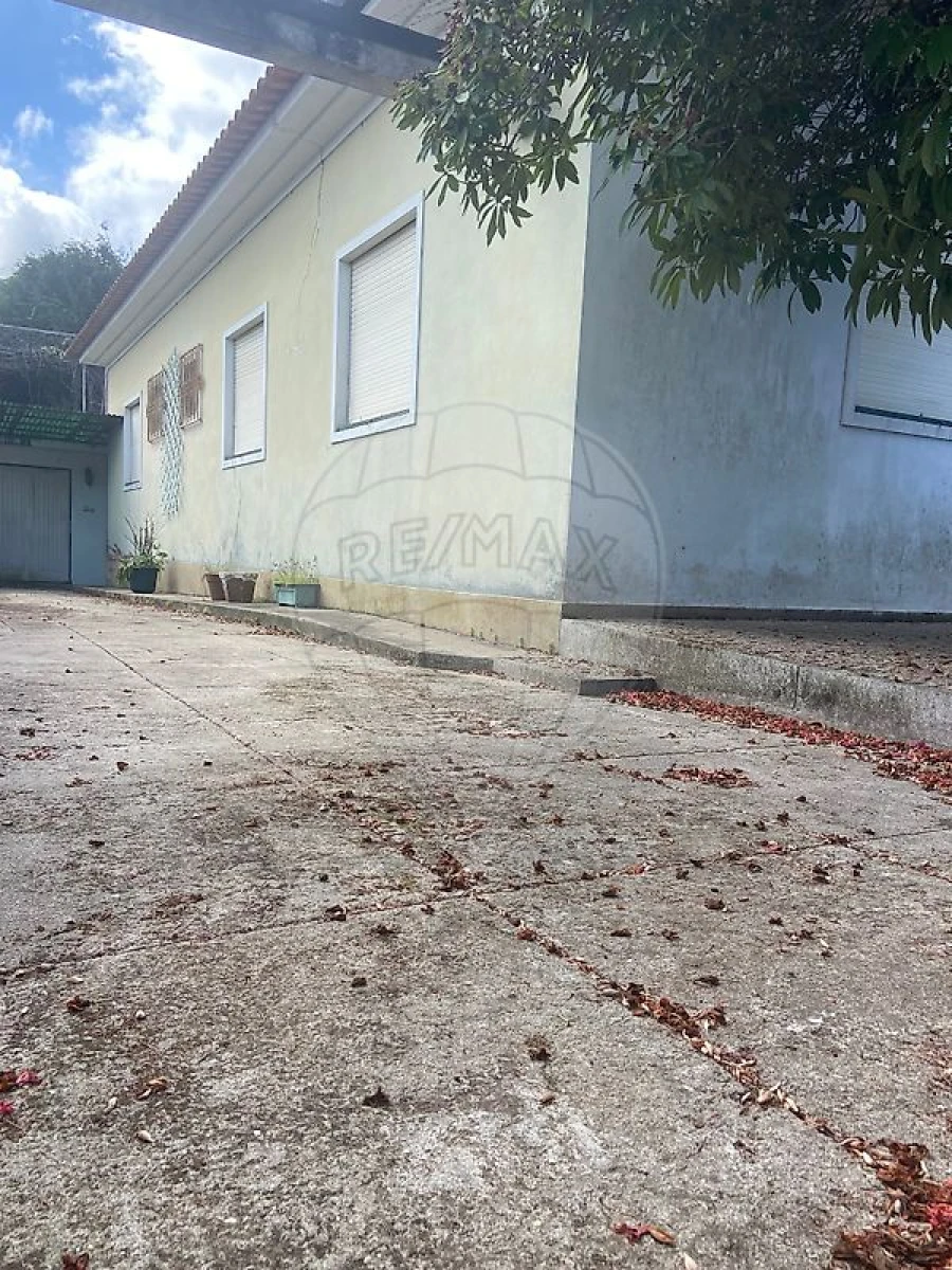 Moradia T4 para Arrendamento em Moreira Foto 9