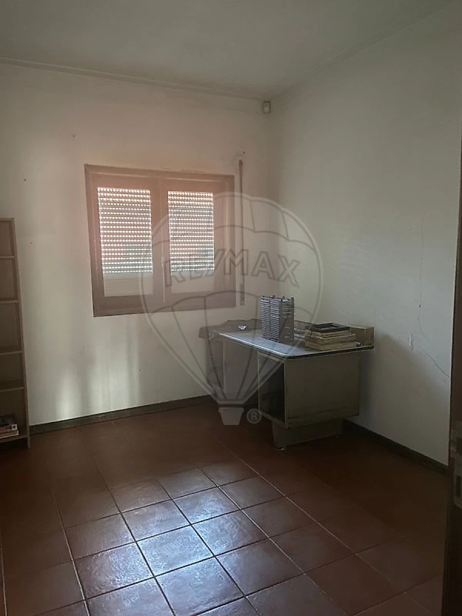 Moradia T4 para Arrendamento em Moreira Foto 10