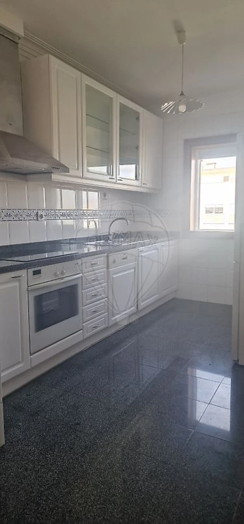 Apartamento T2 para Arrendamento em Matosinhos e Leça da Palmeira