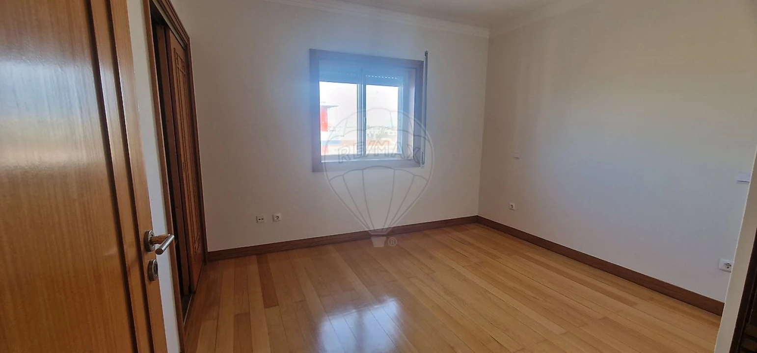 Apartamento T2 para Arrendamento em Matosinhos e Leça da Palmeira Foto 5