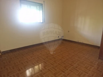 Moradia T2 para Venda em Perafita, Lavra e Santa Cruz do Bispo