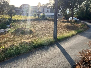Terreno para Venda em Melres e Medas