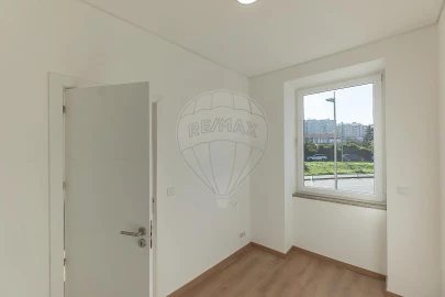 Apartamento T1 para Arrendamento em Mafamude e Vilar do Paraíso