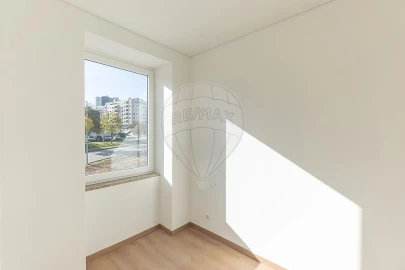Apartamento T1 para Arrendamento em Mafamude e Vilar do Paraíso