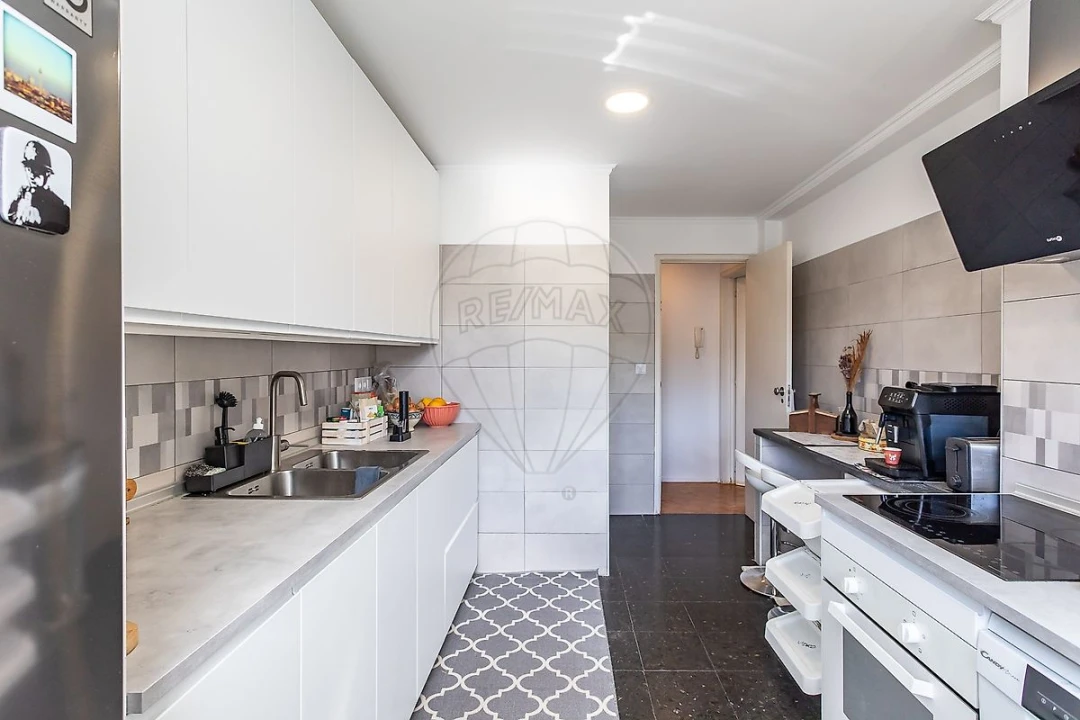 Apartamento T3 para Venda em Santa Maria e São Miguel, São Martinho, São Pedro Penaferrim Foto 8