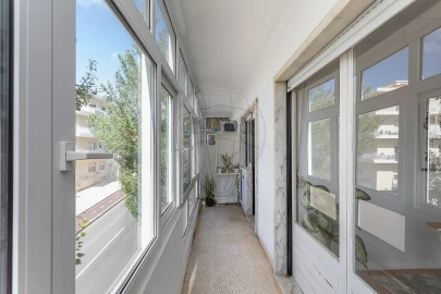 Apartamento T3 para Venda em Santa Maria e São Miguel, São Martinho, São Pedro Penaferrim