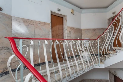 Apartamento T3 para Venda em Santa Maria e São Miguel, São Martinho, São Pedro Penaferrim