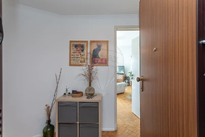 Apartamento T3 para Venda em Santa Maria e São Miguel, São Martinho, São Pedro Penaferrim