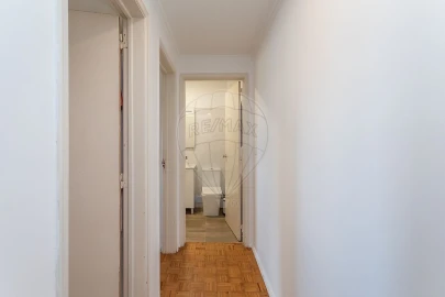 Apartamento T3 para Venda em Santa Maria e São Miguel, São Martinho, São Pedro Penaferrim