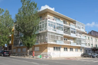 Apartamento T3 para Venda em Santa Maria e São Miguel, São Martinho, São Pedro Penaferrim