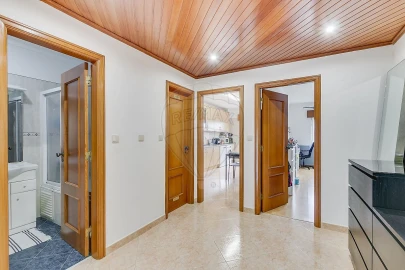 Apartamento T2 para Venda em Queluz e Belas
