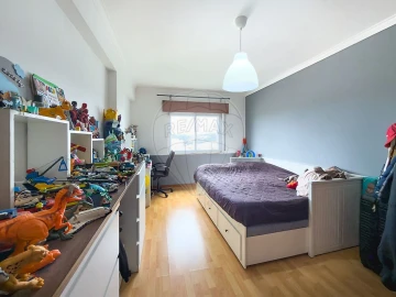Apartamento T2 para Venda em Queluz e Belas