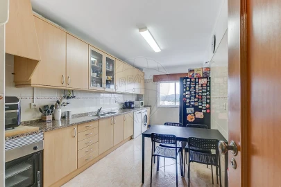 Apartamento T2 para Venda em Queluz e Belas