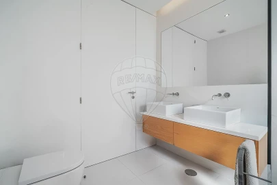 Apartamento T3 para Venda em Aldoar, Foz do Douro e Nevogilde