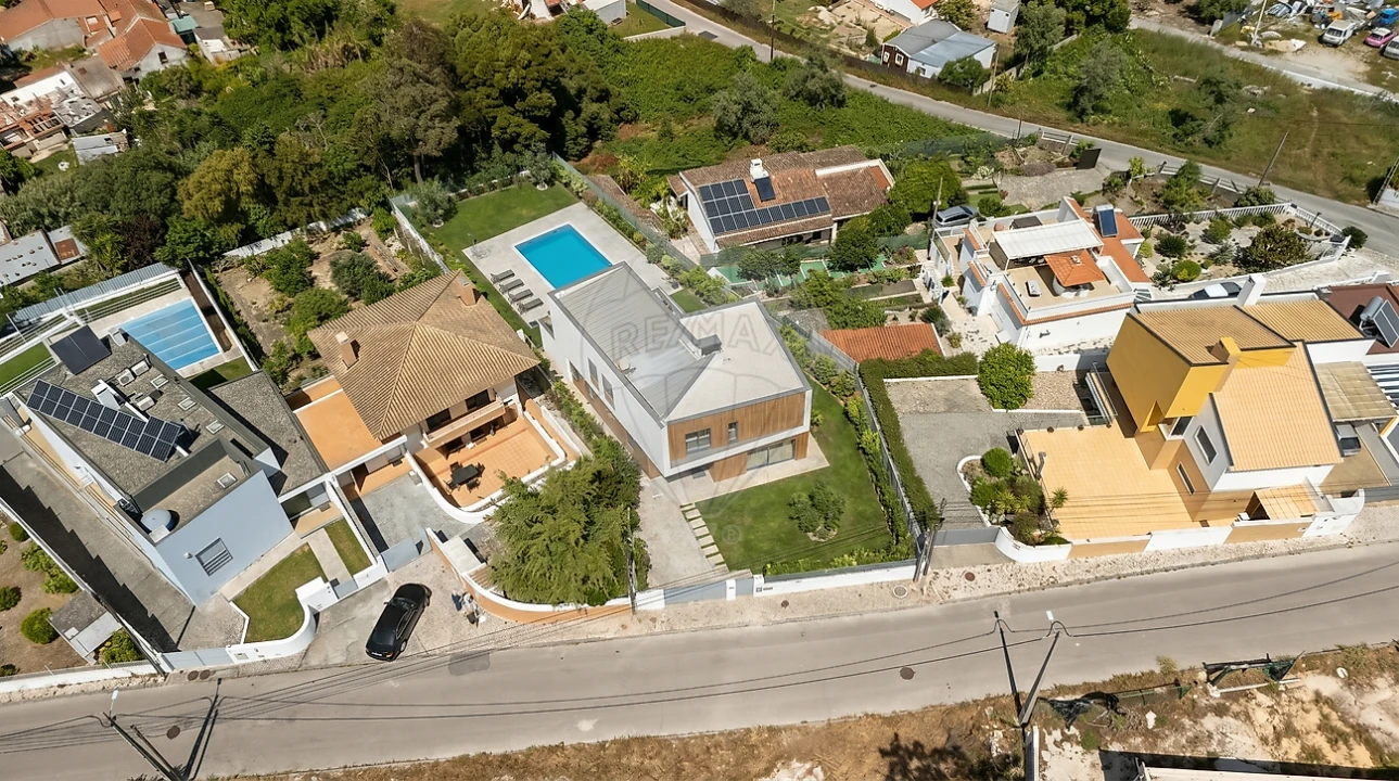 Terreno para Venda em Sesimbra (Santiago) Foto 4