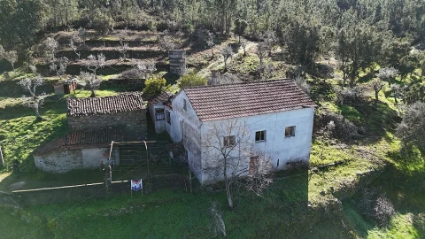 Moradia T2 para Venda em Cumeada e Marmeleiro