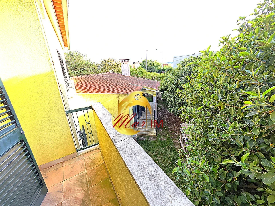 Moradia T5 para Venda em Rio de Mouro Foto 26