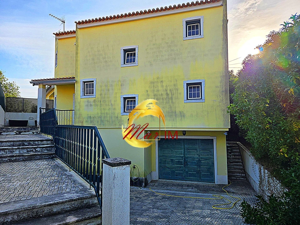 Moradia T5 para Venda em Rio de Mouro Foto 9
