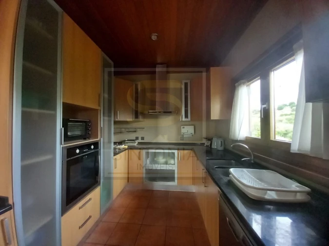 Moradia T4 para Arrendamento em Ericeira Foto 5