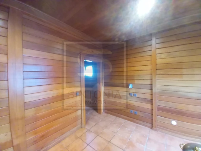 Moradia T4 para Arrendamento em Ericeira Foto 17