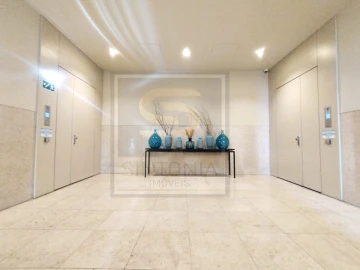 Apartamento T2 para Venda em Misericórdia