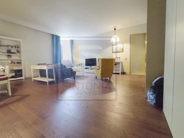 Apartamento T2 para Venda em Misericórdia